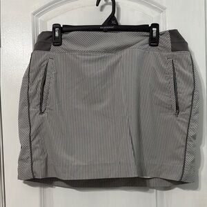 Athleta Gray Striped Skort